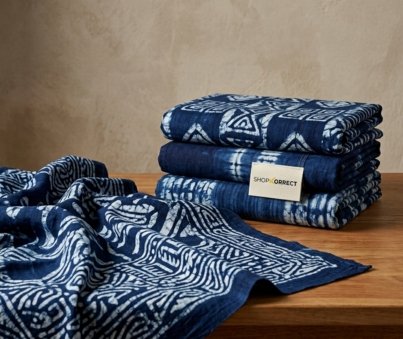 Adire_fabric_product_photograph_202608201840